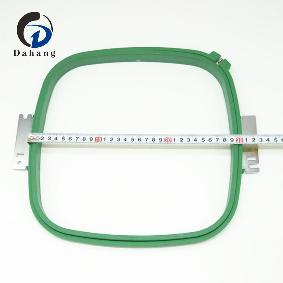 フープサイズ240*240/300*300mm,耳用刺emb - Embroidery Hub のレビューと価格