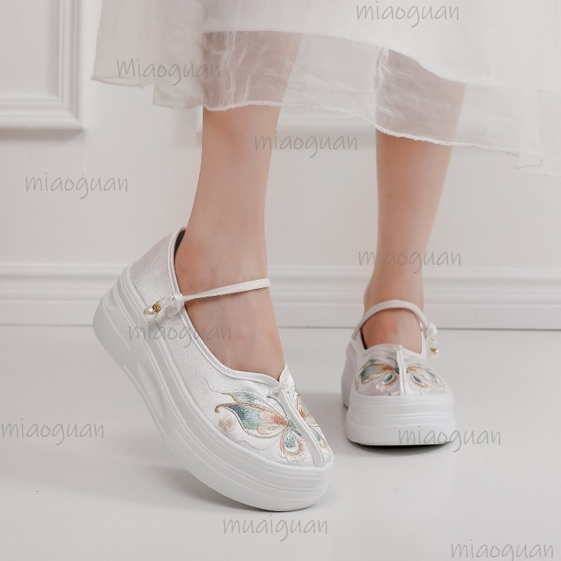 女性の中国風の刺繍入りプラットフォームメリージェーンズバタフ - Embroidery Style のレビューと価格
