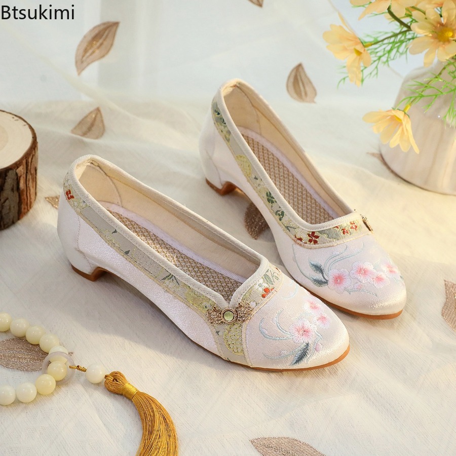 2026 新しい女性の靴エスニックスタイル刺繍古い北京布靴シ - Embroidery Style のレビューと価格