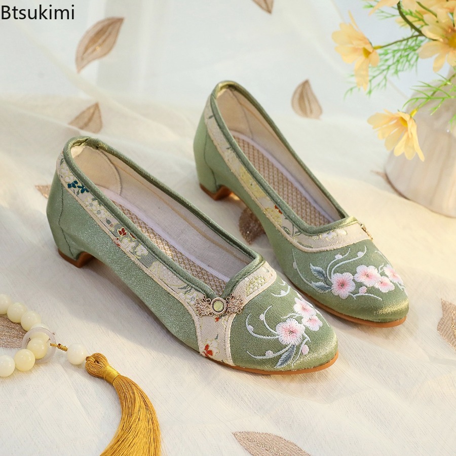 2026 新しい女性の靴エスニックスタイル刺繍古い北京布靴シ - Embroidery Style のレビューと価格