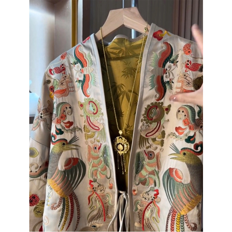 新しい中国風の着物カーディガンジャケット女性衣装高級絶妙な刺 - Embroidery Style のレビューと価格