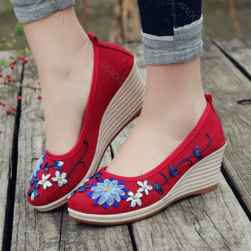 刺繍入り女性用コンフォートウェッジプラットフォームシューズ、 - Embroidery Canvas のレビューと価格