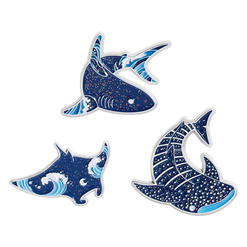 漫画海洋生物エナメルピンクリエイティブサメクジラブローチファ - Embroidery Whale のレビューと価格